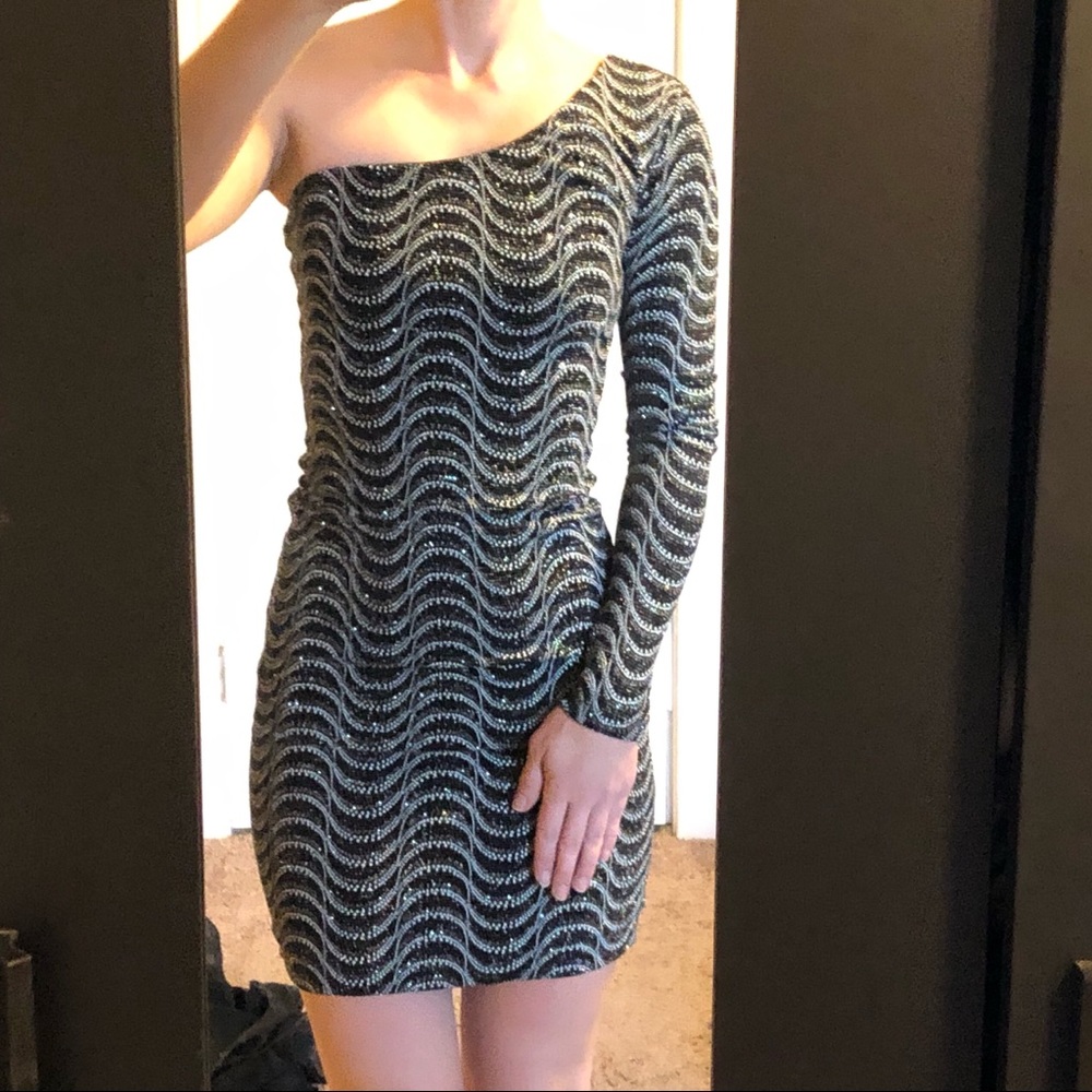 One shoulder glitter cocktail dress sleeve NYE